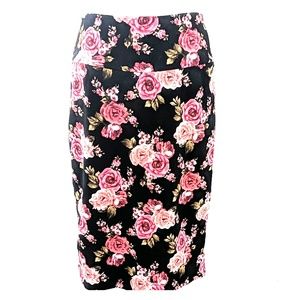 NWOT LuLaRoe UNICORN Cassie Floral Pencil Skirt